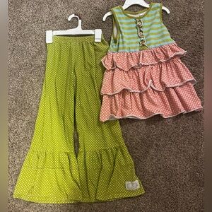 Swanky Baby Boutique Ruffle outfit 6/7